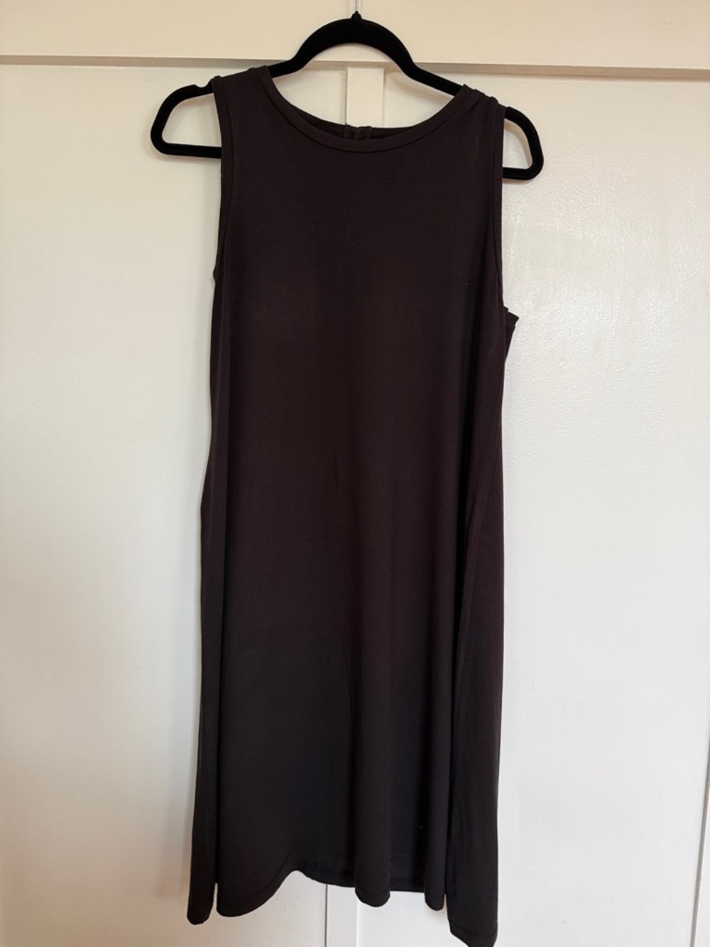 LOFT Black Sleeveless  Shift Dress